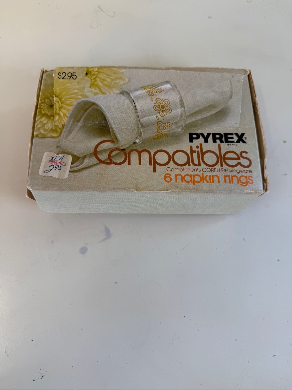 Vtg 70s Rare Pyrex Compatibles Napkin Rings Box Of 6 Butterfly Gold Original Box